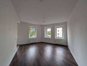WAHREN + 2 ZIMMER + EINBAUKÜCHE + SCHICK & RUHIG + GRÜNER INNENHOF – 4159 Leipzig – Vorschaubild 3