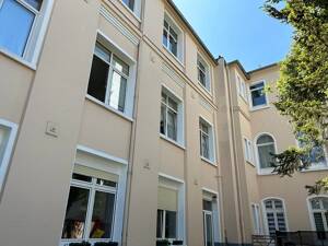 6 Familienhaus, Vollvermietet, Garten ! – 47798 Krefeld – Vorschaubild 2