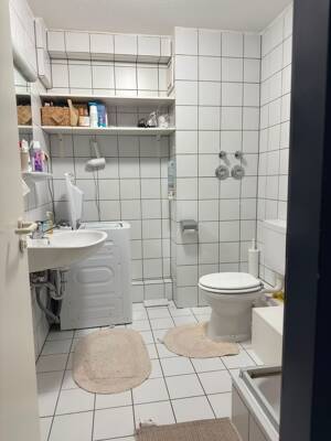 2 ZKB, Einbauküche mit großen Balkon nahe Uni Kassel – 34127 Kassel – Vorschaubild 9