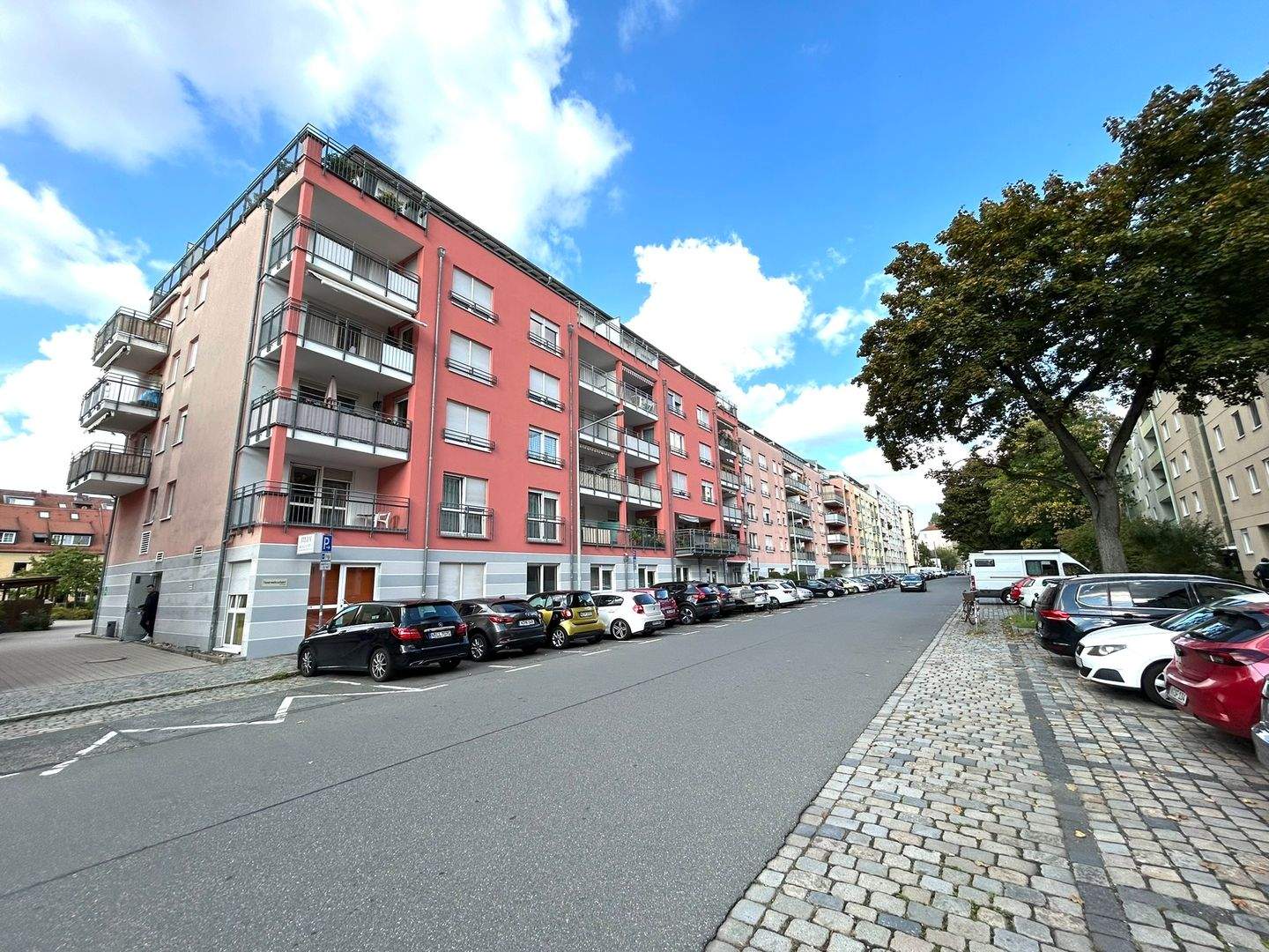 Seniorenappartement im Pflege- & Wohnzentrum "MAX" am Rennweg,Nbg - für Kapital u. Eigenbedarf – Nürnberg – Vorschaubild 2