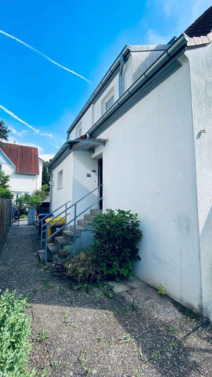 Charmantes Einfamilienhaus in Waiblingen mit 5 Zimmern und großem Potenzial – Waiblingen – Vorschaubild 2