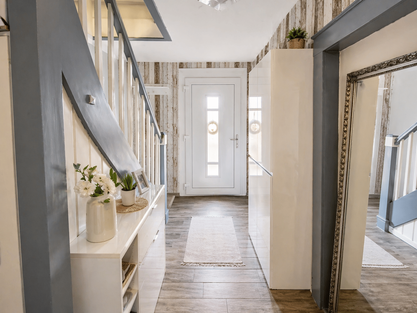 Freistehendes Einfamilienhaus mit großem Grundstück, Anbau und Potenzial in Groß Lafferde – Ilsede – Bild 1 von 9