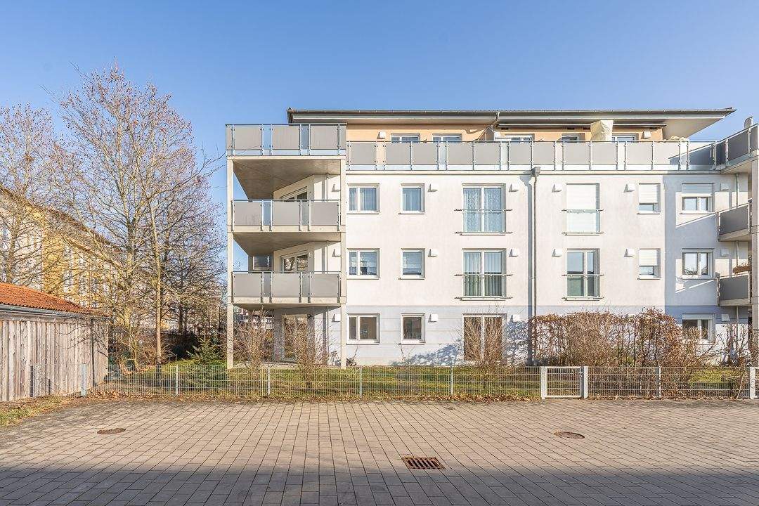 Hochwertige 3-Zimmer-Gartenwohnung in begehrter Westpark-Lage!