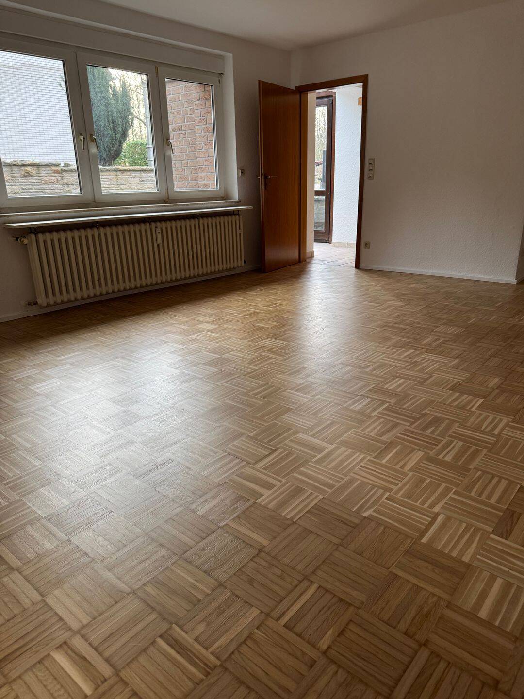 Wohnung mit separaten Eingang und Fenster in ruhiger Lage in Essen Schönebeck – Essen – Vorschaubild 4