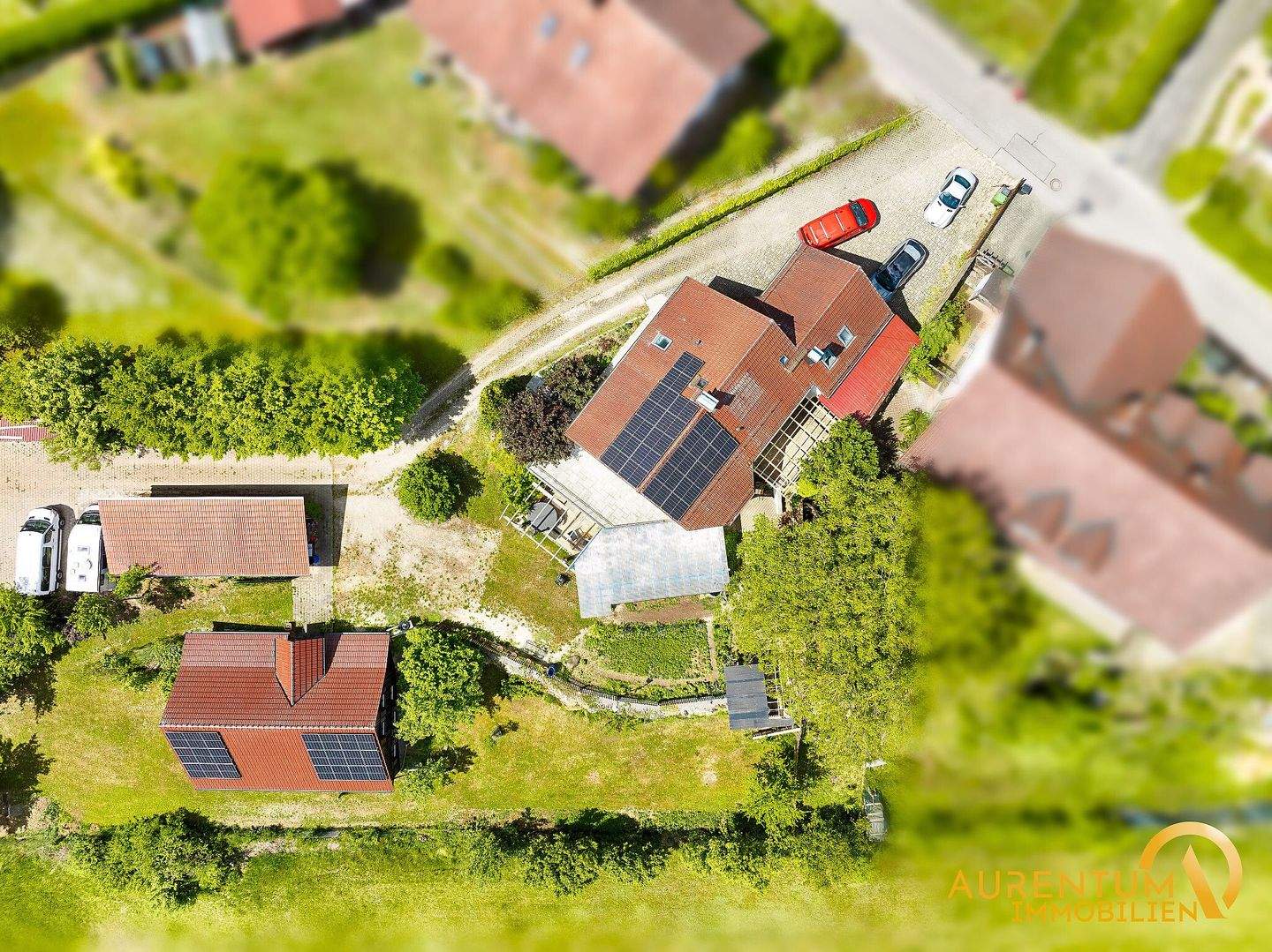 Ein einmaliges Angebot - Ihr neues Zuhause mit vielfältigen Nutzungsmöglichkeiten – Nittendorf – Bild 1 von 9