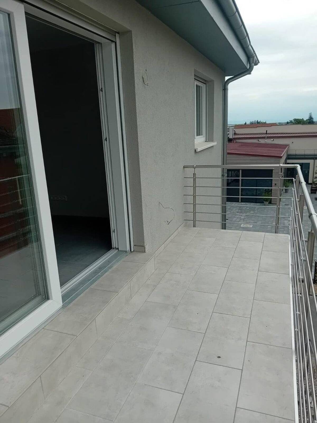 Schöne große wohlfühl Oase – 67278 Bockenheim an der Weinstraße – Bild 1 von 9