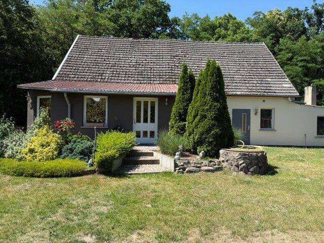 Saniertes Einfamilienhaus in traumhafter Ortsrandlage - Wohnen mit Ruhe und Natur – Rossin – Vorschaubild 3