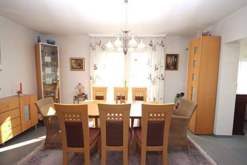 Schönes Einfamilienhaus mit Garage, Terrasse und Garten, in ruhiger Lage von Eschwege – Eschwege – Vorschaubild 4