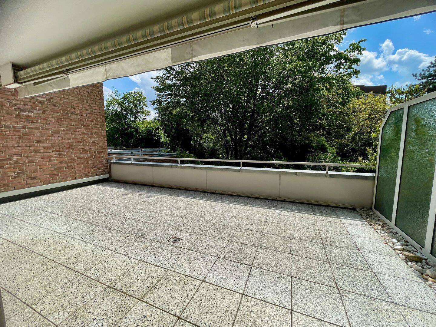 „Ihr persönlicher Rückzugsort mit Terrasse – Ruhig, zentral und mit viel Charme!“ – Mönchengladbach – Vorschaubild 9