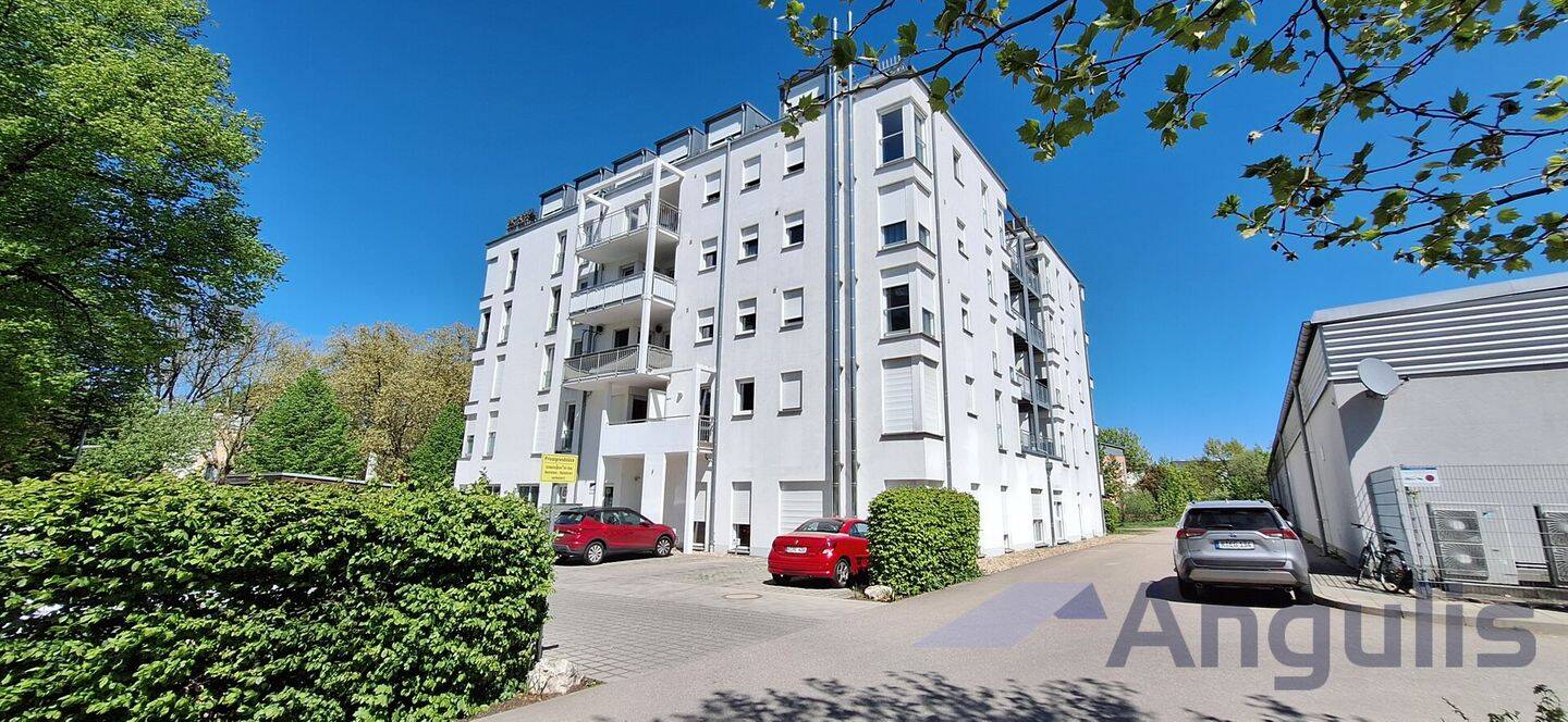 Moderne und helle 2-Zimmer Wohnung mit großem Balkon und Weitblick