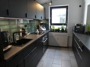 Zwei Häuser in ruhiger Lage von Bergen-Enkheim - vielseitige Möglichkeiten für Wohnen und Vermieten! – 60388 Frankfurt am Main – Vorschaubild 5