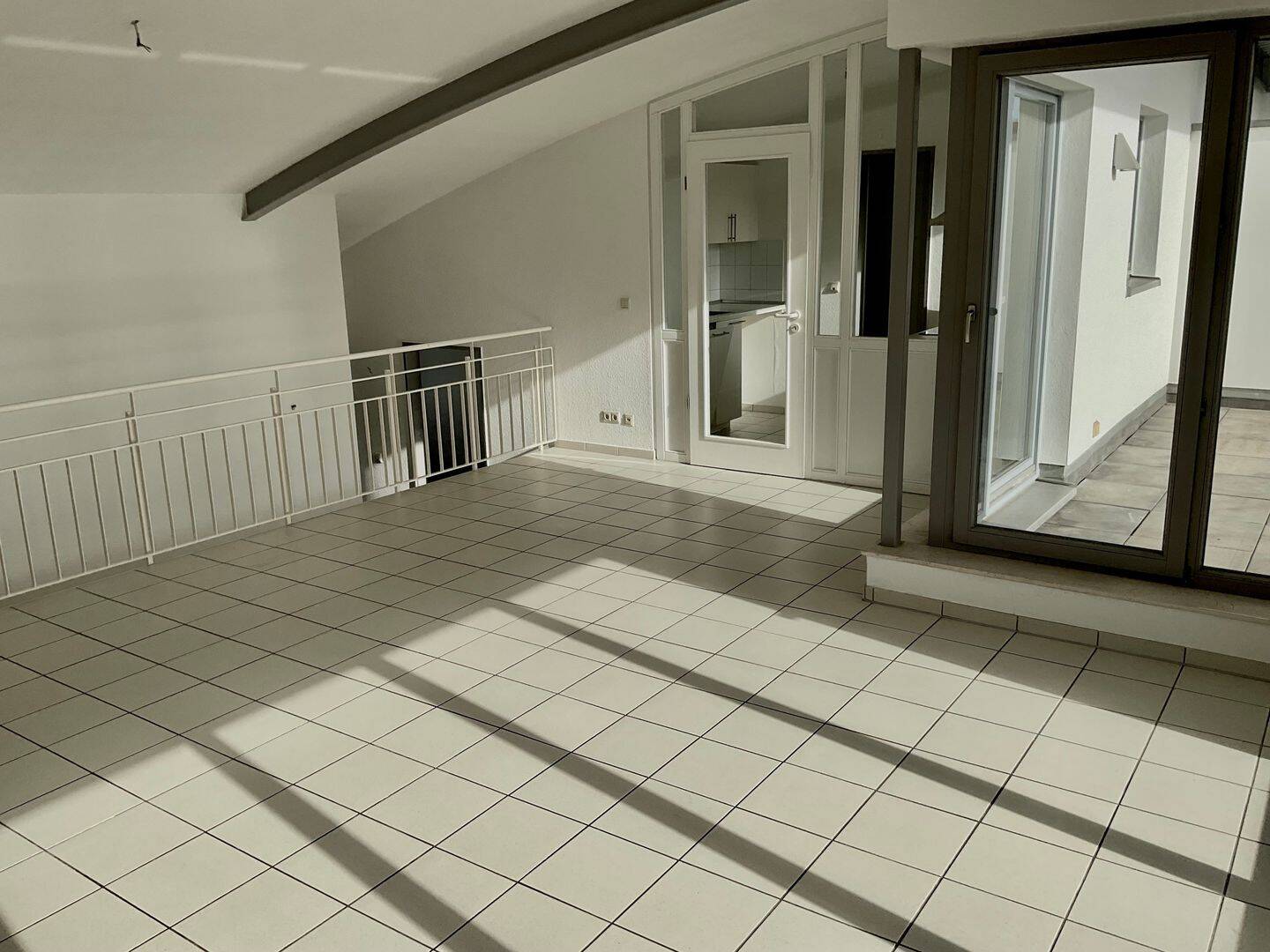 Penthouse Wohnung mit großer Dachterrasse – Osnabrück – Vorschaubild 2