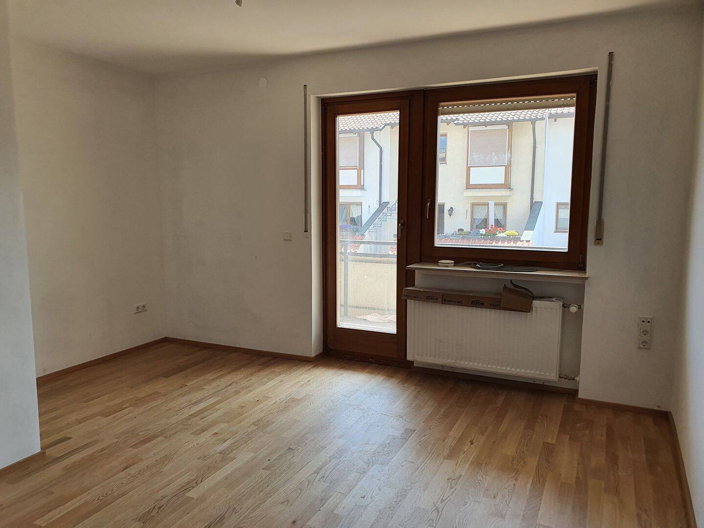 Helle lichtdurchflutete 1,5 Zi-Wohnung in Lengfeld zu vermieten