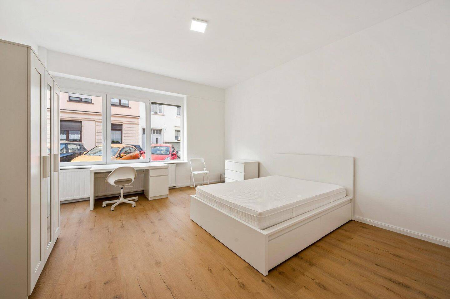 Möblierte neuwertige WG-Zimmer in Mannheim Schwetzinger Vorstadt – Mannheim – Vorschaubild 2