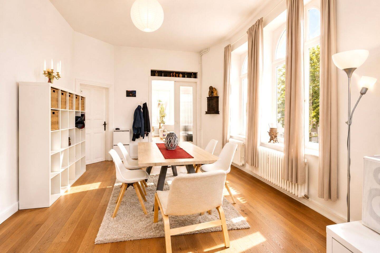 BEL ÉTAGE WOHNUNG IN BEEINDRUCKENDER GRÜNDERZEITVILLA – Bremen – Vorschaubild 4