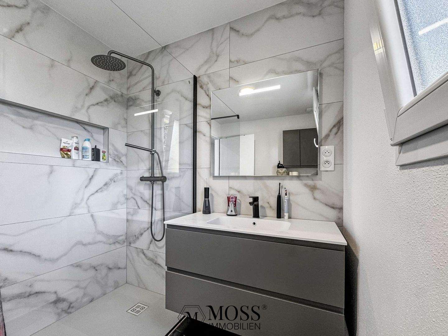 Eleganz & Komfort im Elsass FRANKREICH: Neubau-Bungalow mit großem Garten und genehmigtem Pool – Neuenburg am Rhein – Vorschaubild 9