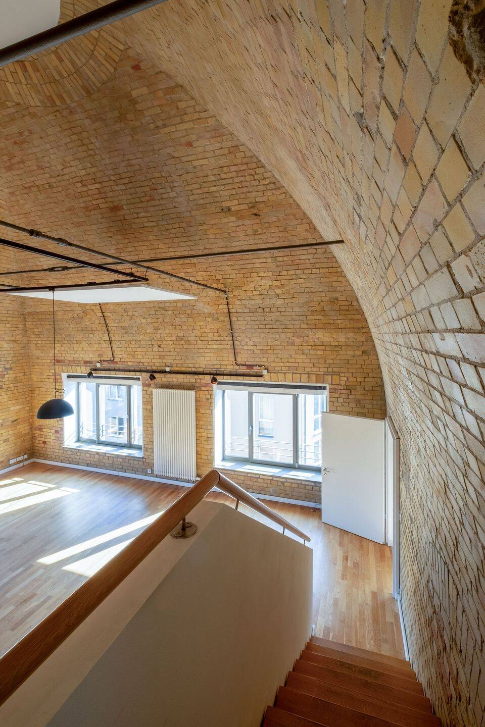 Architektonisches Juwel: Kuppelwohnung in der Alten Mälzerei – Berlin – Vorschaubild 3