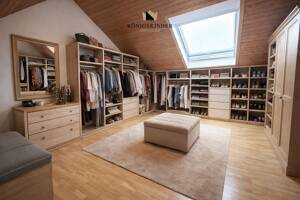 RUHIGE 2.REIHE-LAGE! Riesige 4,5 Zi.-Maisonette-ETW TG,EBK,Balkon,XL-Hobbyraum, 2 Keller,Gem.Garten – 70563 Stuttgart – Vorschaubild 9