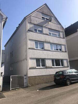 Attraktives Investment in S-Zuffenhausen - Voll vermietetes 8-Familienhaus mit 4,9 % Bruttorendite