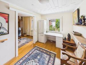 Seltene Feldrandlage | Freistehender Bungalow mit Einliegerwohnung & großem Potenzial – 65205 Wiesbaden – Vorschaubild 4