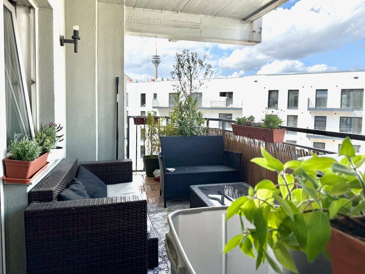 archivexxl Großzügige Familienwohnung fußläufig zur Lorettostraße - modern und sehr gepflegt