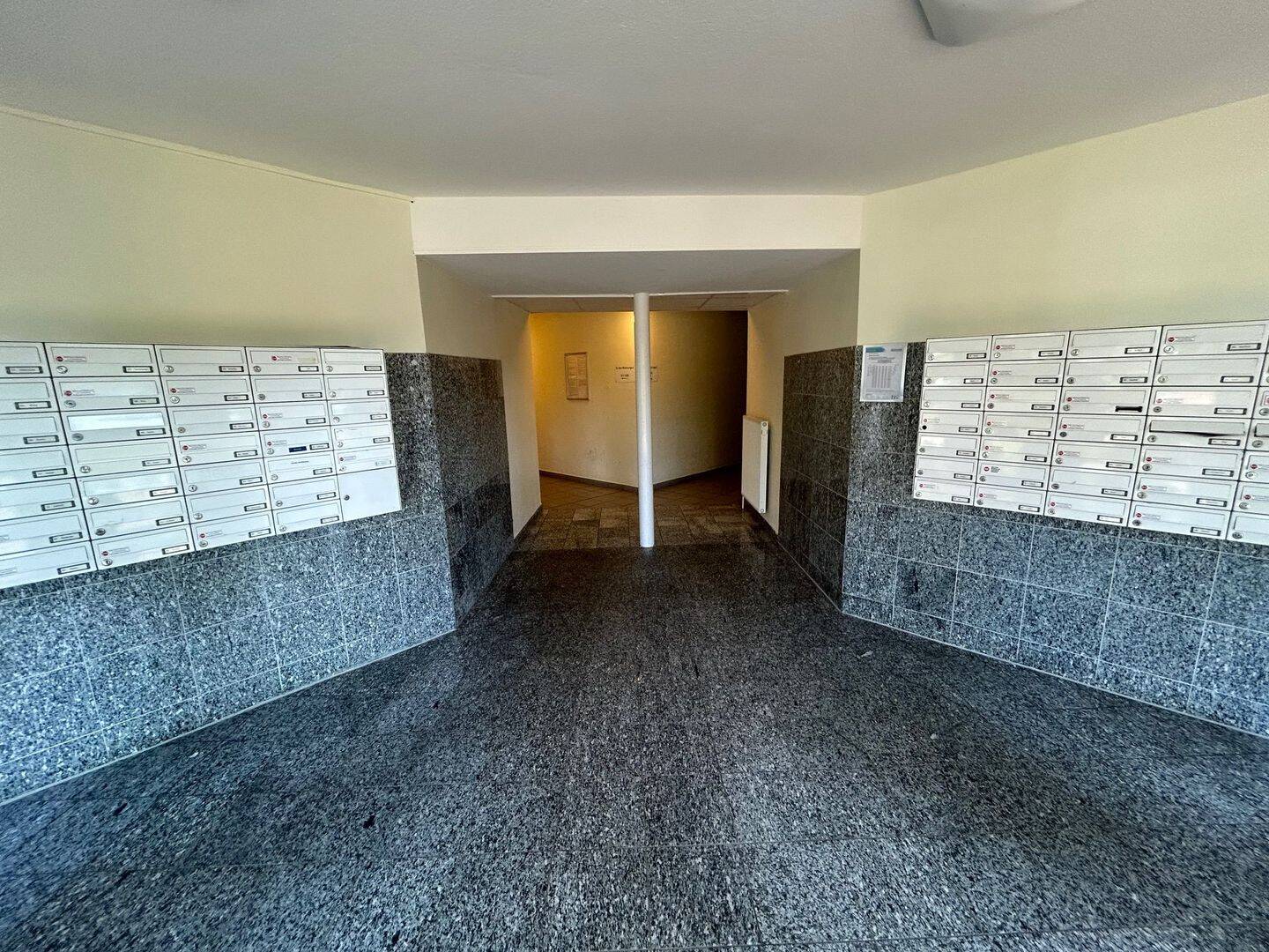 1-Zimmer-Dachgeschosswohnung St. Lorenz, BESICHTIGUNG: MONTAG, den 13.07.2026 um 17.00 Uhr! – Lübeck – Vorschaubild 8