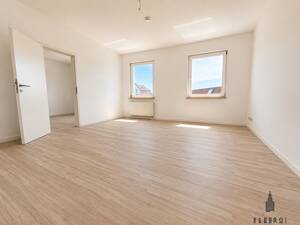 Bezugsfreie 4-Zimmer-Wohnung mit Balkon und Stellplatz in Magdeburg – 39126 Magdeburg – Vorschaubild 7