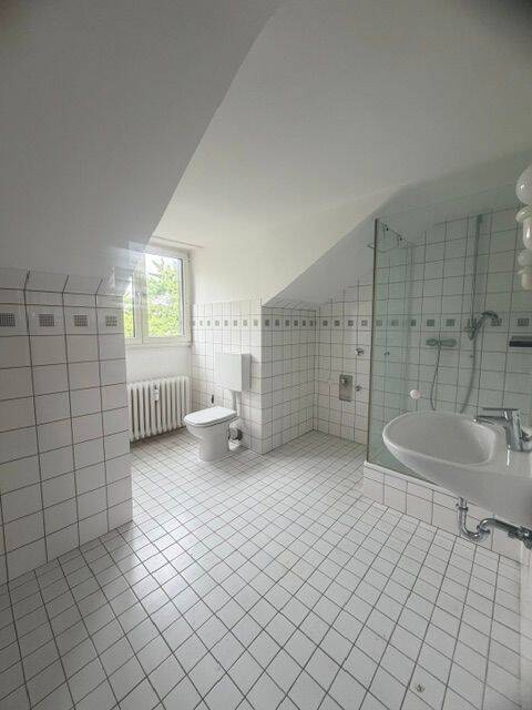 Duisburg - Mitte - Dellviertel - Top gepflegte Dachgeschoss Wohnung mit großer Wohnküche – Duisburg – Vorschaubild 6