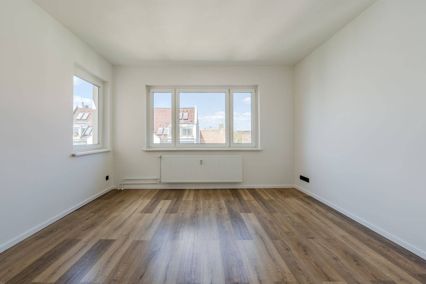 Sonnenbalkon trifft Kudamm-Blick - Hochwertig modernisierte 4 Zimmerwohnung ! – Berlin – Vorschaubild 8