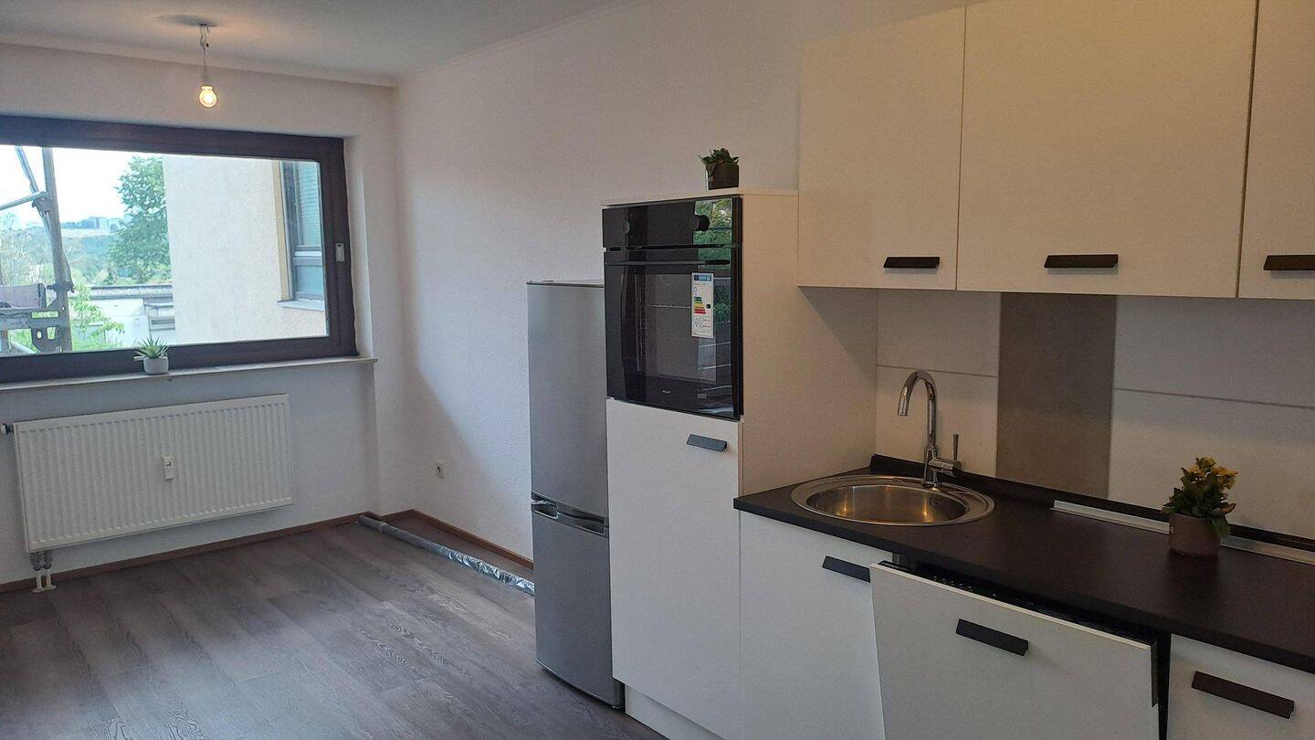 Geräumige 3-Zimmerwohnung - Erstbezug nach Sanierung – Würzburg – Vorschaubild 2