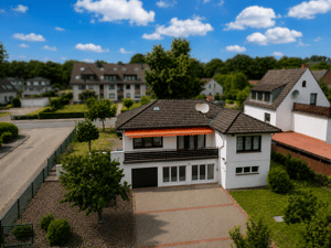 Gepflegter Bungalow mit Wohnkeller, großzügigem Grundstück und idyllischem Garten in Aumund-Hammersbeck