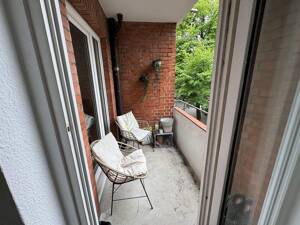 Helle 2,5-Zimmer-Wohnung in Top-Lage mit perfekter Infrastruktur: U-Bahn und Hamburger Meile in nur 2 Gehminuten – 22081 Hamburg – Vorschaubild 5