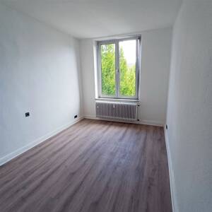 ***Geräumige Wohnung im 2. OG sucht nette Mieter*** – 46047 Oberhausen – Vorschaubild 2