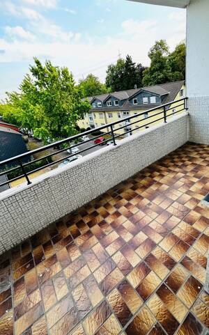 Helle 3,5-Zimmer-Wohnung (72 m²) mit Loggia in ruhiger Sackgasse in Duisburg-Walsum zu vermieten