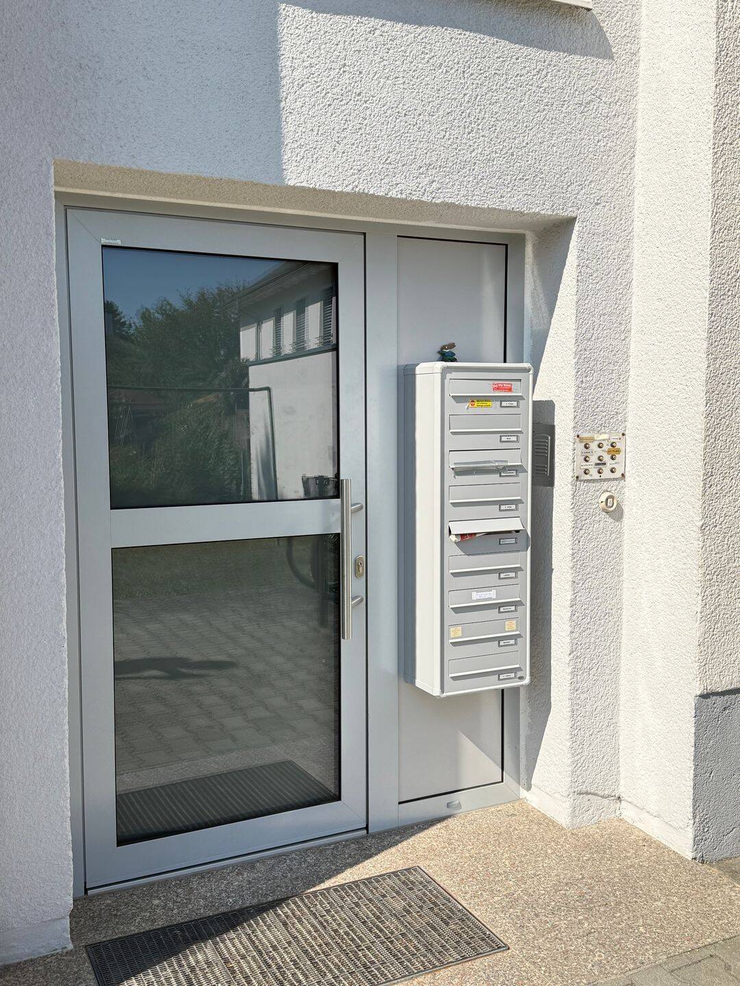 Renovierungsbedürftige, charmante 2-Zi.-DG-Wohnung in ruhiger Lage in Karlsfeld – Karlsfeld – Vorschaubild 8