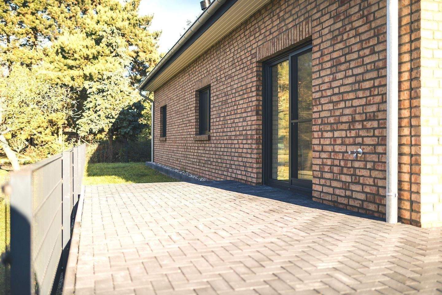 Bezugsfertig ! Neubau Niedrigenergiehaus mit zwei Wohneinheiten in Barth – Barth – Vorschaubild 6