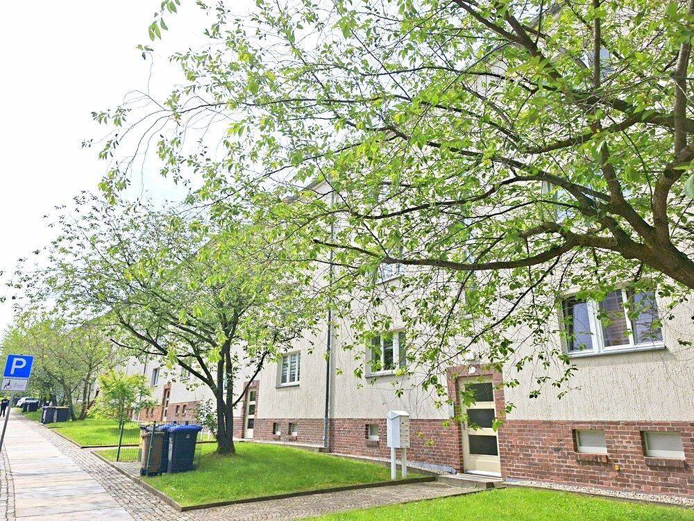 !! gepflegte 2-Zimmer-Wohnung mit Balkon und Dachkammer !! – Chemnitz – Vorschaubild 2
