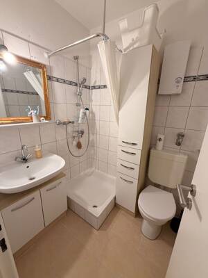 1-Zimmer-Apartment mit Balkon im Mehrfamilienhaus in Köln-Holweide – 51067 Köln – Vorschaubild 2
