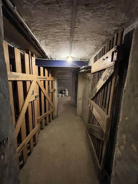 Mehrfamilienhaus mit 6 Wohneinheiten - kernsaniert, gepflegt und solide – Duisburg – Vorschaubild 4
