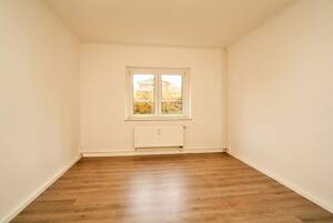 Fast 5 % AfA! 3-Zimmer-Erdgeschosswohnung in Uni-Nähe! – Wiesbadener Straße 19, 1159 Dresden – Vorschaubild 7