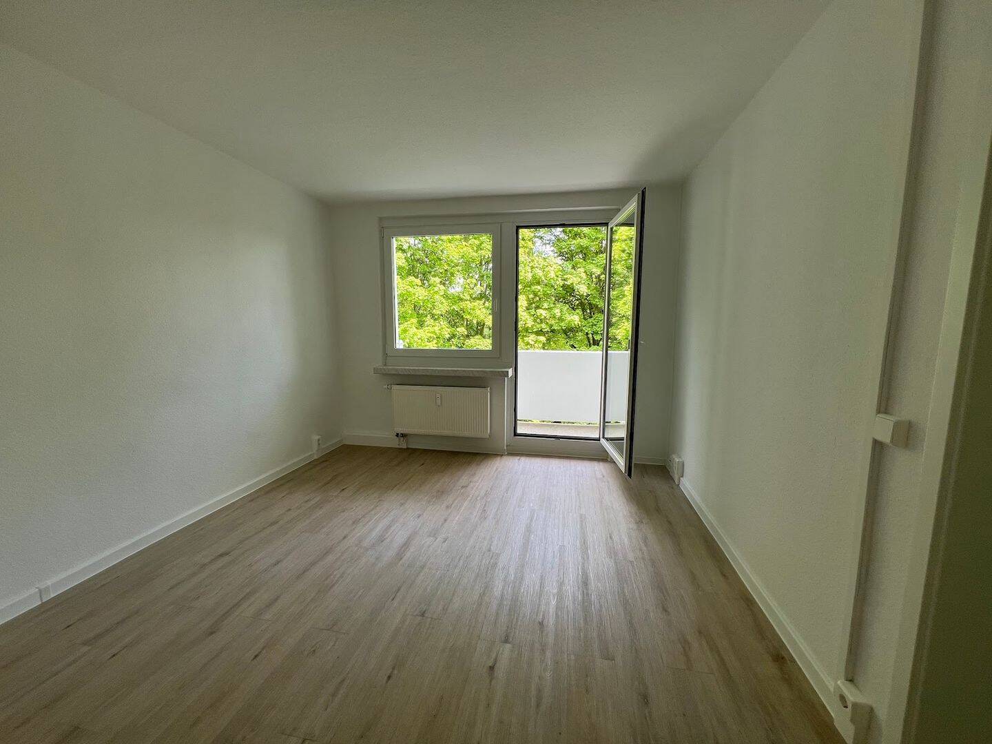 4-Raum-Wohnung 70 qm mit Balkon – Chemnitz – Vorschaubild 4