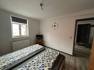 Geräumige 4,5-Zimmer-Wohnung im Herzen von Emskirchen – 91448 Emskirchen – Vorschaubild 7