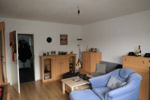Schöne Wohnung in Wedau, 3,5-Zimmer, Balkon, gute Aufteilung, teilsaniert – Dirschauer Weg 37, 47279 Duisburg – Vorschaubild 4