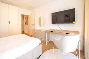 Ankommen & Wohlfühlen - Helle WG-Zimmer mit Balkon in München-Bogenhausen – 81927 München – Vorschaubild 5