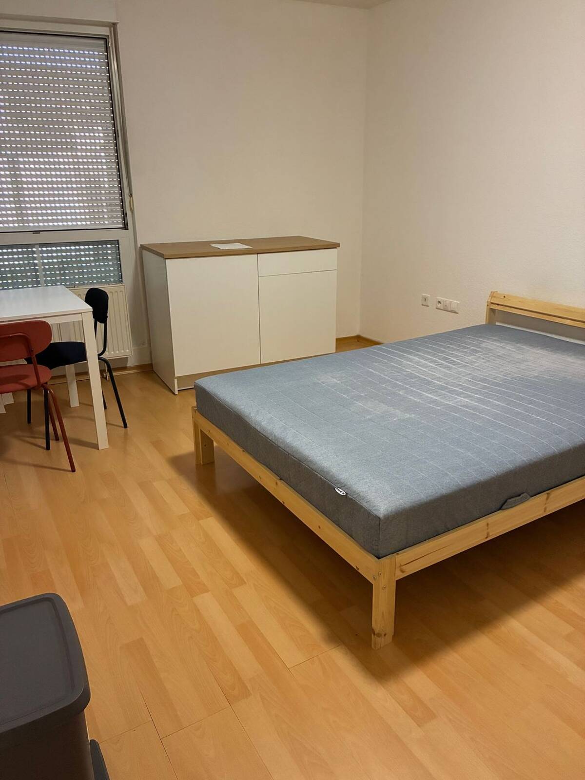Schöne Zimmer in Lahrer Altstadt – 77933 Lahr/Schwarzwald – Bild 1 von 2
