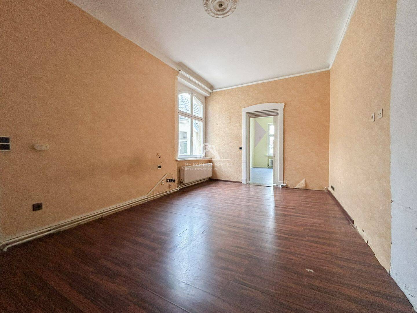 ALTBAUKLASSIKER MIT POTENZIAL: 3.OG, GROßZÜGIGE 4 ZIMMER, 2 BALKONE IN STEGLITZ I PROVISIONSFREI – Berlin – Vorschaubild 3