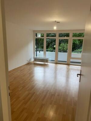 Atemberaubende modernisierte 2-Zimmer Wohnung in Hamburg (22297) – 22297 Hamburg – Vorschaubild 2