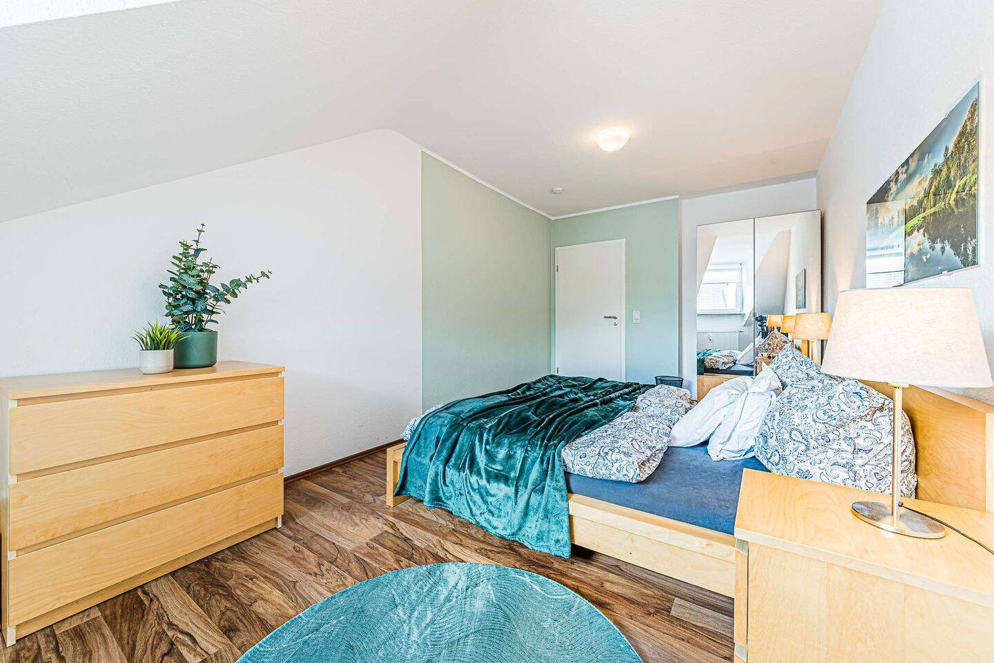 Schön möblierte 2-Zimmer-Wohnung an der Berger Str. – Frankfurt am Main – Vorschaubild 9