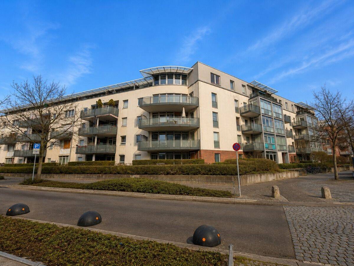 Sonnige 2-Zimmer-Whg. mit Wasserblick und Balkon, TG-Stellplatz vorhanden, in Berlin-Köpenick