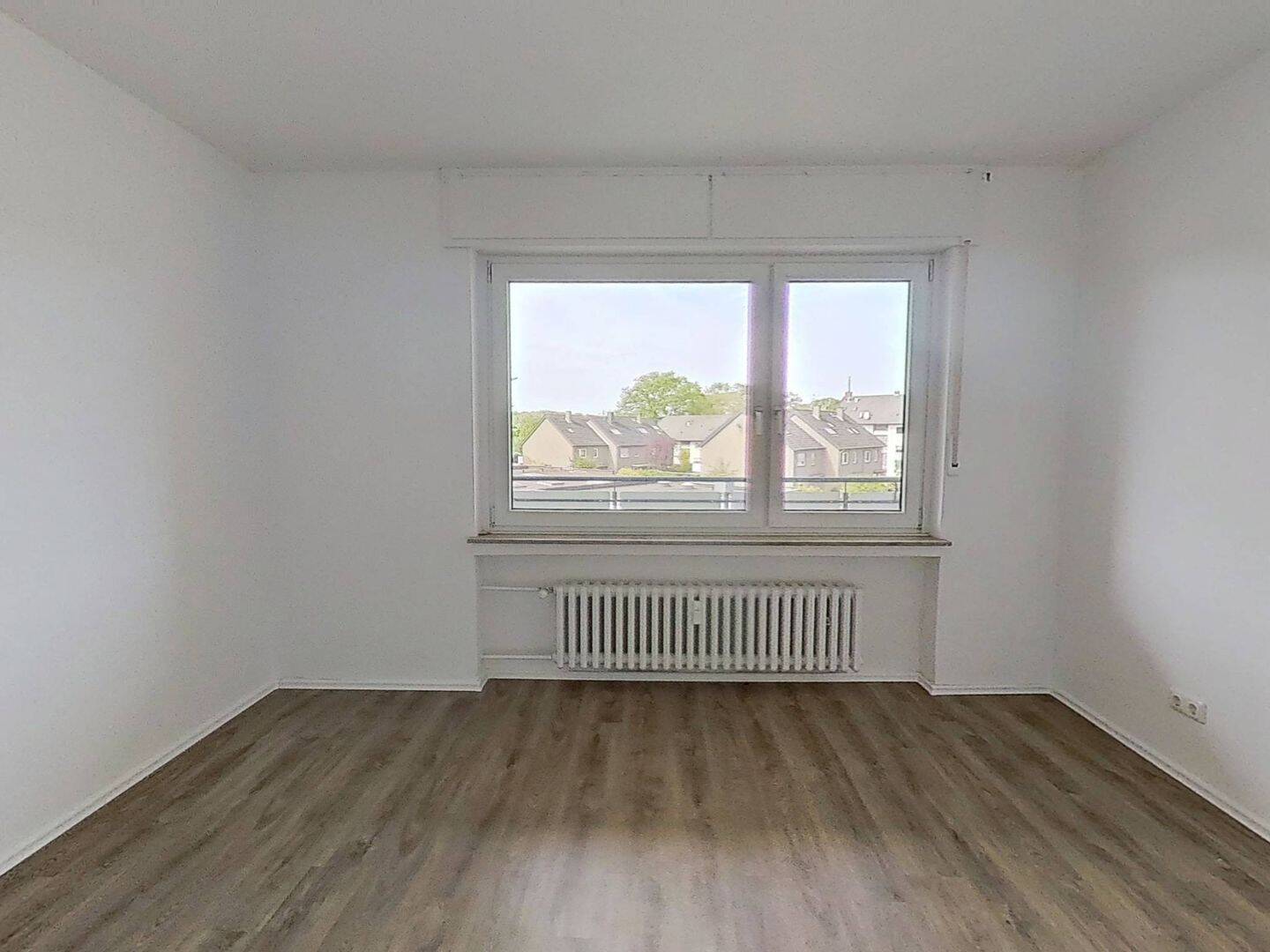 Schöne 3-Zimmer-Wohnung mit großem BALKON und modernem Wannenbad in Bielefeld-Ummeln – Bielefeld – Vorschaubild 3